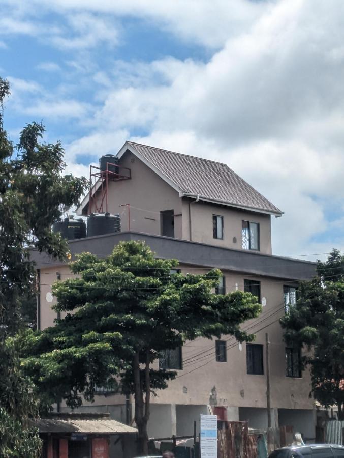 Mufasa City Hostel And Apartments 아루샤 외부 사진