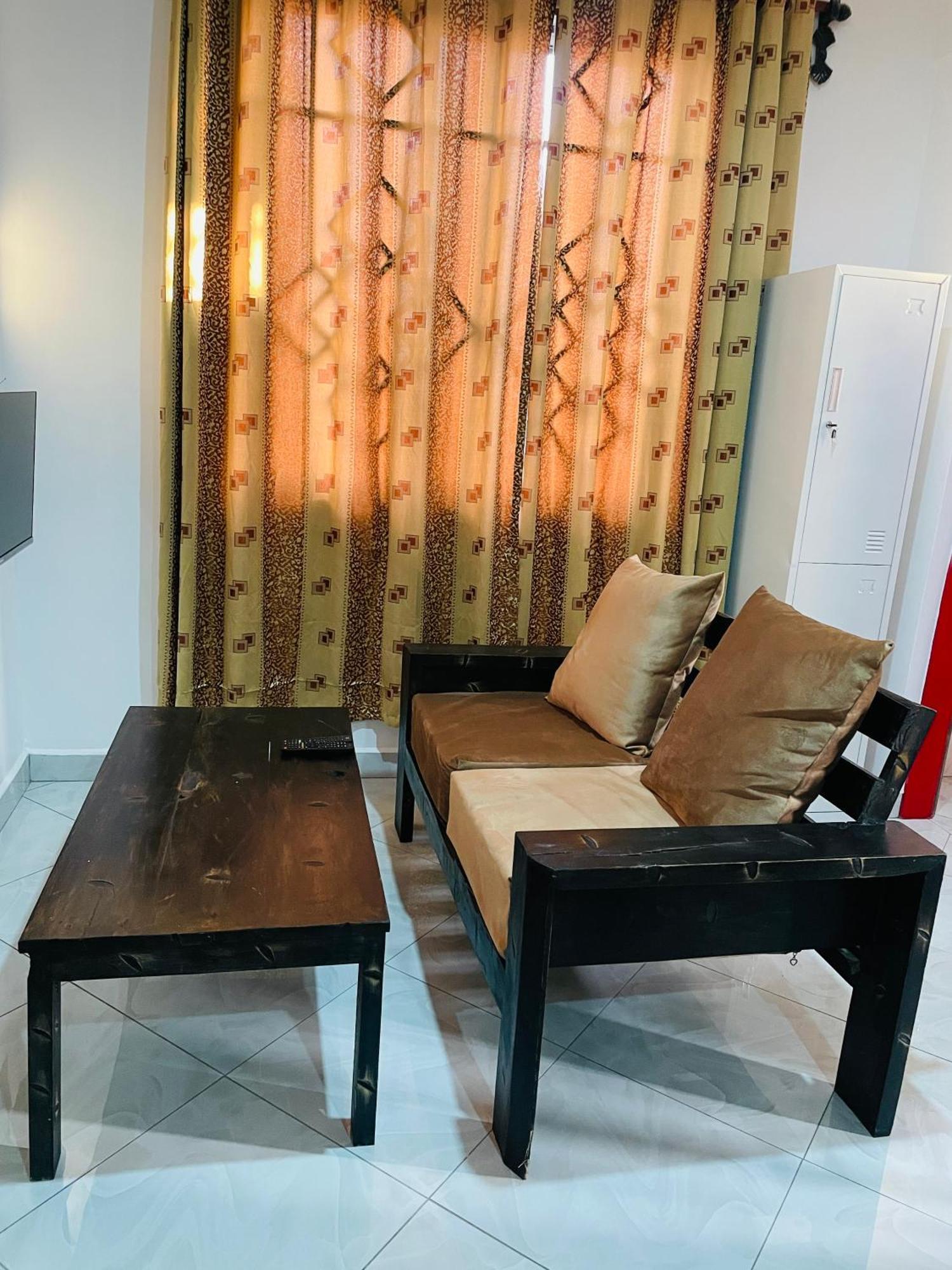 Mufasa City Hostel And Apartments 아루샤 외부 사진